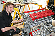 Conrad Gruber ist DER Experte für Motorentuning (Foto: Martin Schmitz)